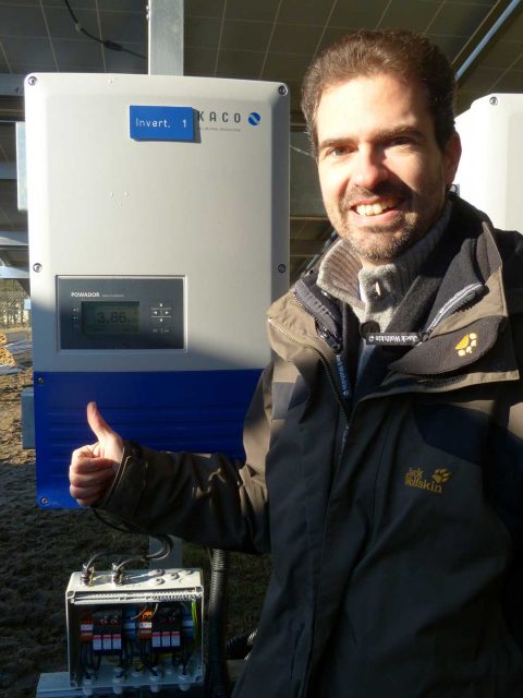 Patrick Wagenhofer vor der PV-Anlage Strem Südburgenland | Wagenhofer Erneuerbare Energien-Ökostrom | (c) Patrick Wagenhofer